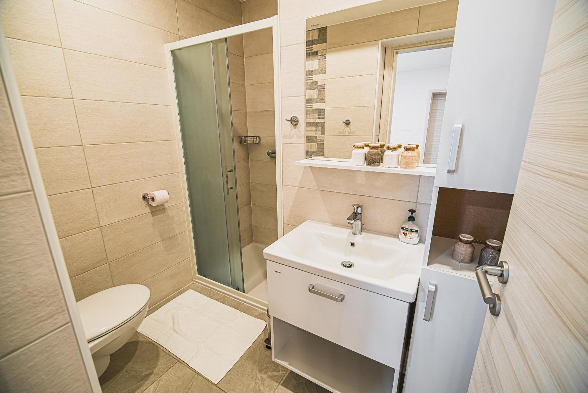 Gotar Apartment With Garden Kobarid Exterior foto